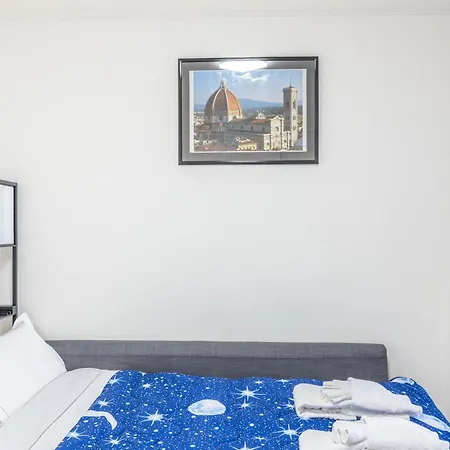 Ricasoli, Appartamento
